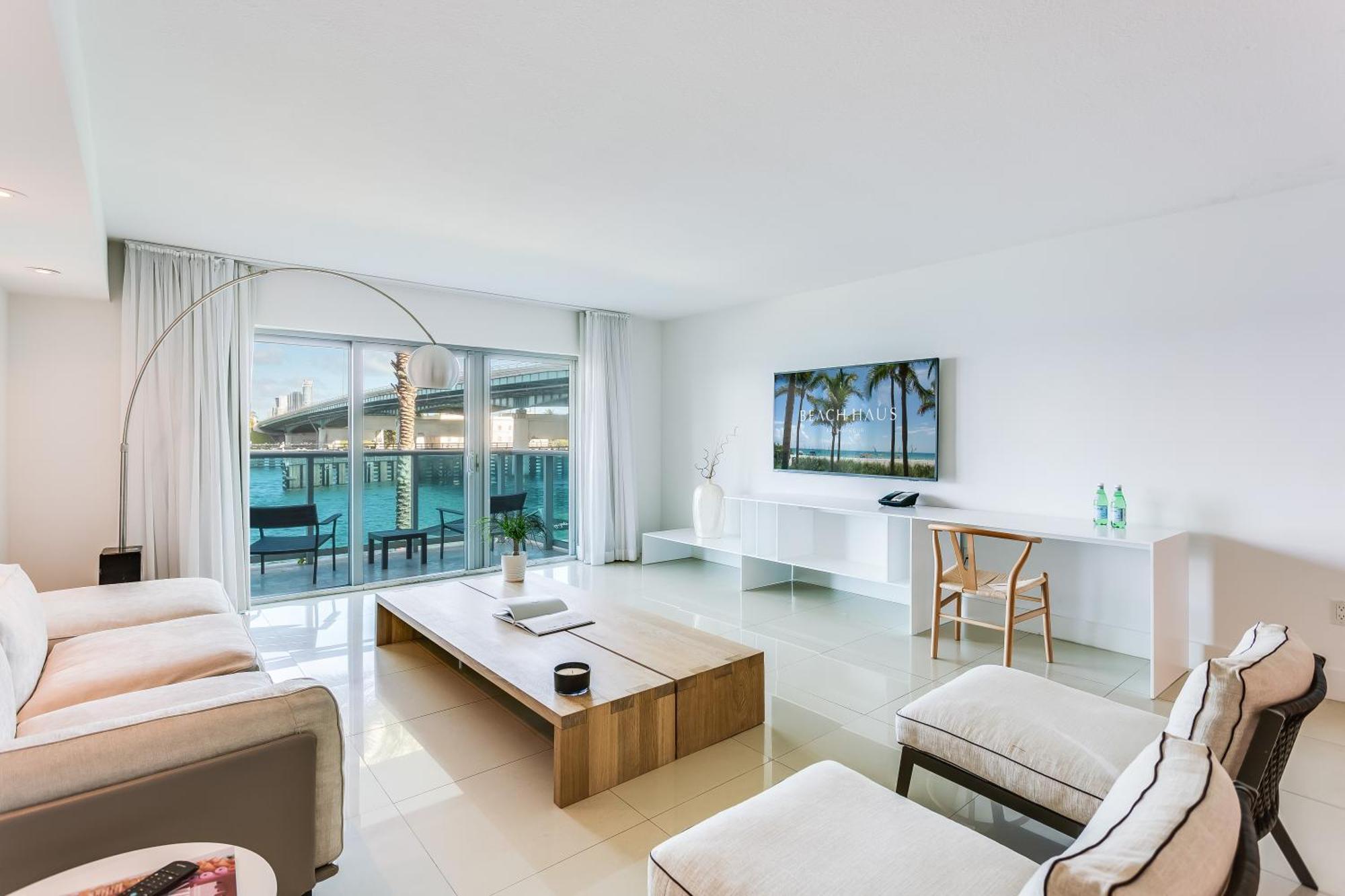 Beach Haus Bal Harbour Pokoj fotografie